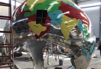 房地產(chǎn)地球儀雕塑廠家 剪影擺件 鍛造不銹鋼地球儀雕塑