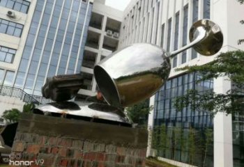大型高腳杯雕塑廠家 廣場小品 不銹鋼高腳杯雕塑生產