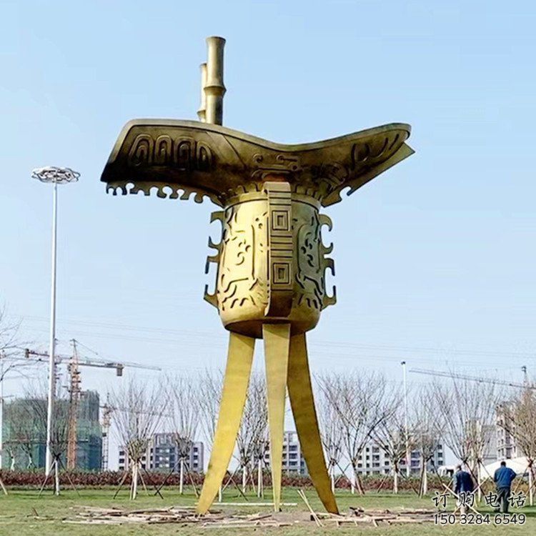 仿古酒杯雕塑廠家 公園小品 廣場(chǎng)不銹鋼酒杯雕塑