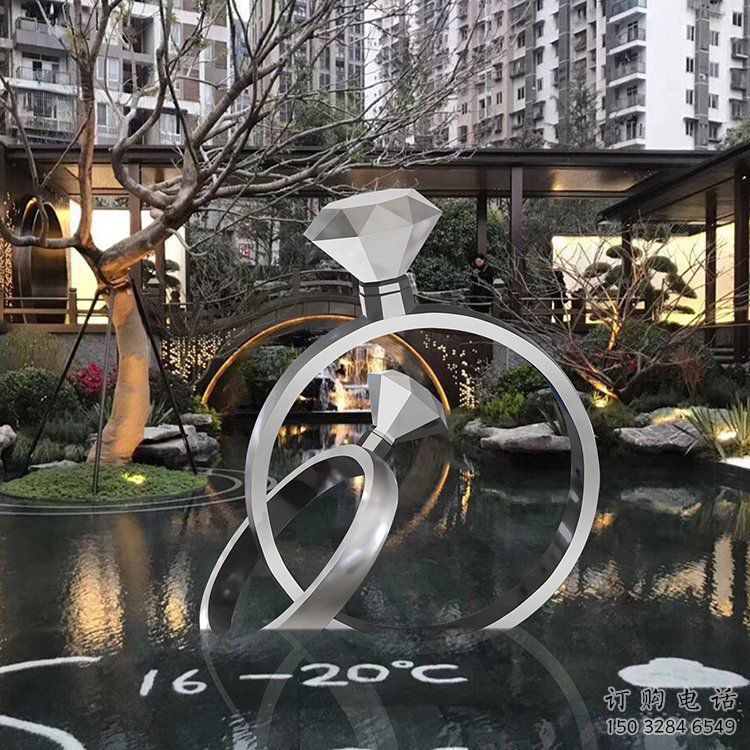 酒店戒指雕塑廠(chǎng)家 戶(hù)外小品 創(chuàng)意不銹鋼戒指雕塑