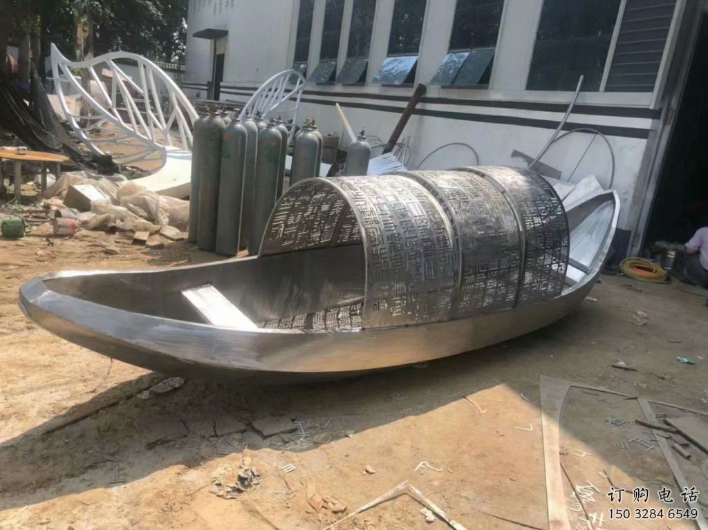 戶外船雕塑廠家 噴漆創意小品 現代不銹鋼船雕塑
