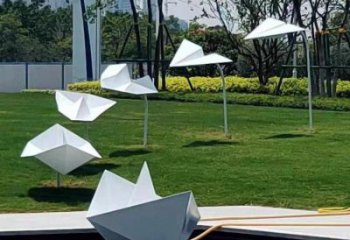 仿真船型雕塑廠家 現(xiàn)代擺件 大型不銹鋼船型雕塑生產(chǎn)