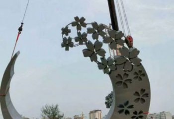 歐式月牙形雕塑廠家 抽象擺件 現(xiàn)代不銹鋼月牙形雕塑生產(chǎn)