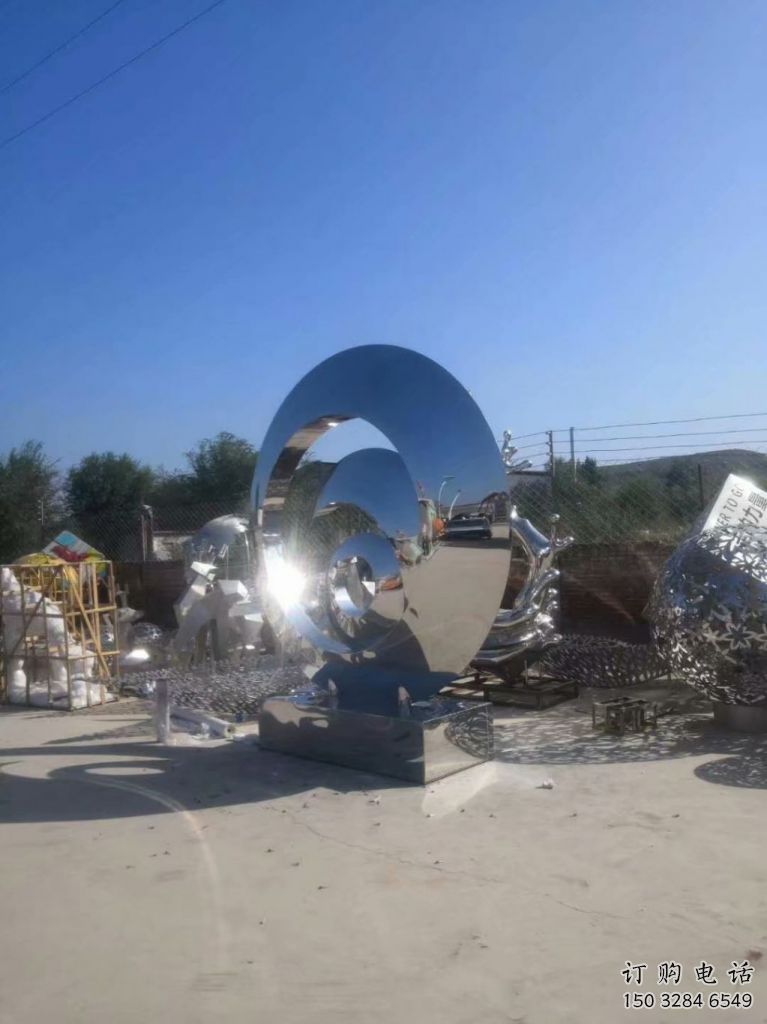 鍛造圓鏡雕塑廠家 現代創意小品 戶外不銹鋼圓鏡雕塑