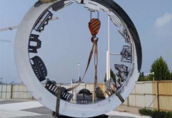 戶外環形雕塑廠家 鏡面創意小品 大型不銹鋼環形雕塑生產