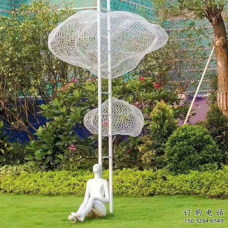 庭院云梯雕塑廠家 草地小品 幾何不銹鋼云梯雕塑制作