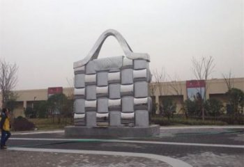 鏡面手提包雕塑廠家 廣場小品 步行街不銹鋼手提包雕塑