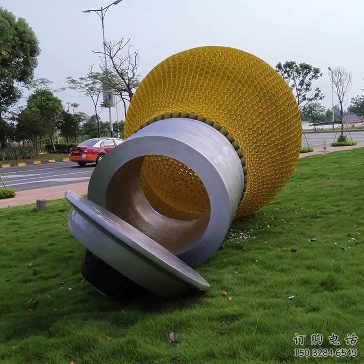 幾何電燈泡雕塑廠家 創(chuàng)意小品 現(xiàn)代不銹鋼電燈泡雕塑