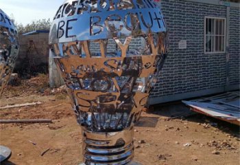 鏡面電燈雕塑廠家 烤漆大型擺件 戶外不銹鋼電燈雕塑生產