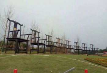 戶外椅子雕塑廠家 噴漆小品 創意不銹鋼椅子雕塑廠