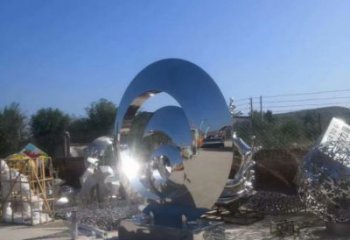 創意圓盤雕塑廠家 鏡面小品 公園不銹鋼圓盤雕塑廠