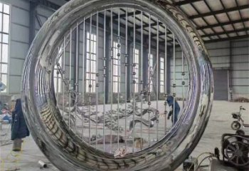 酒店圓盤雕塑廠家 鏡面小品 戶外不銹鋼圓盤雕塑生產