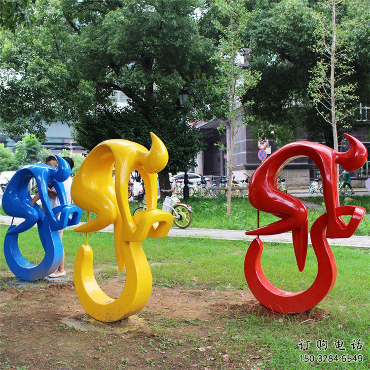 庭院自行車雕塑廠家 草地小品 歐式不銹鋼自行車雕塑價格