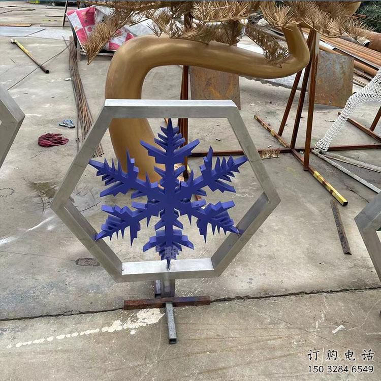 庭院雪花雕塑廠家 鏤空小品 鍛造不銹鋼雪花雕塑制作