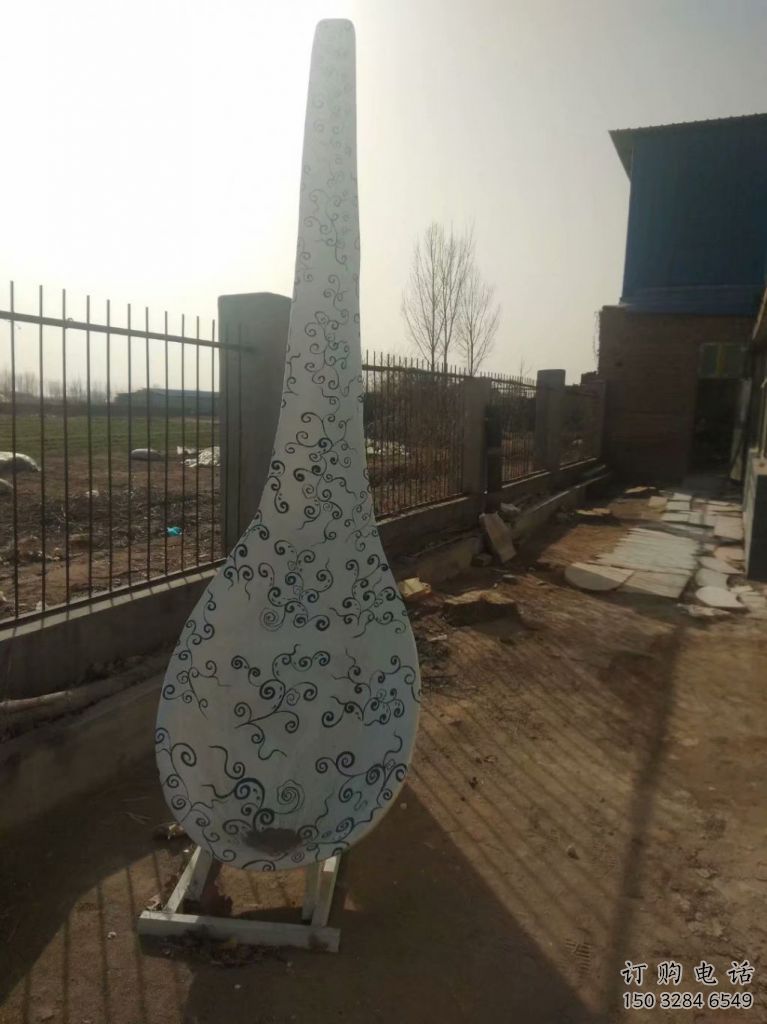 街道湯匙雕塑廠家 現代擺件 大型不銹鋼湯匙雕塑廠