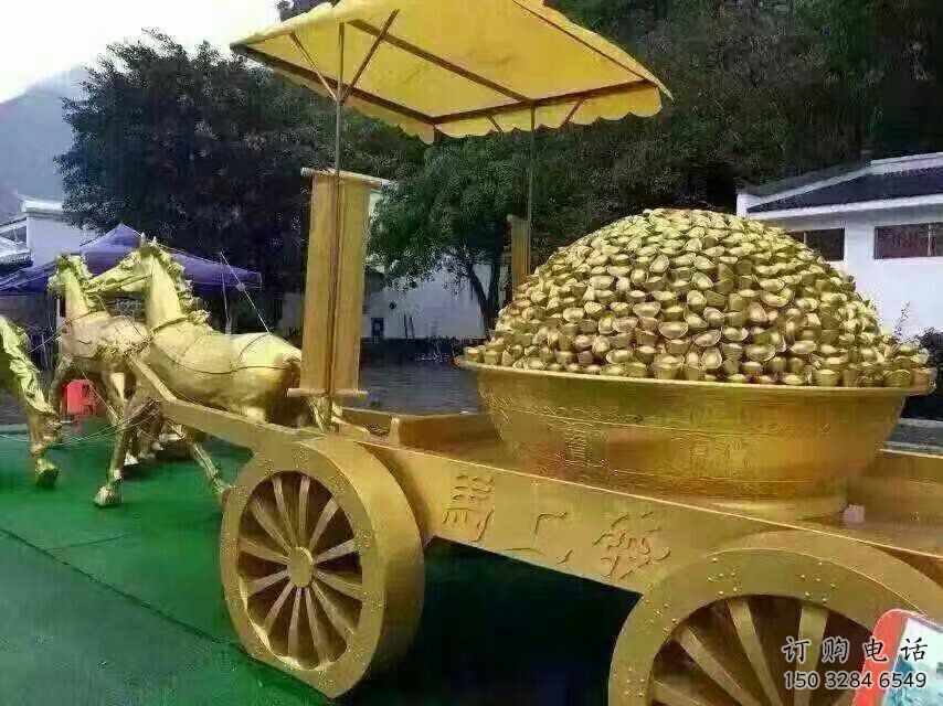 商業(yè)街馬車雕塑廠家 創(chuàng)意擺件 現(xiàn)代不銹鋼馬車雕塑廠