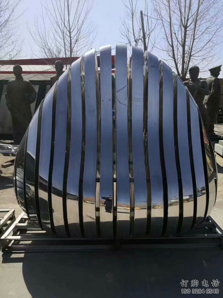 現代凳子雕塑廠家 大型別墅區擺件 鏡面不銹鋼凳子雕塑廠