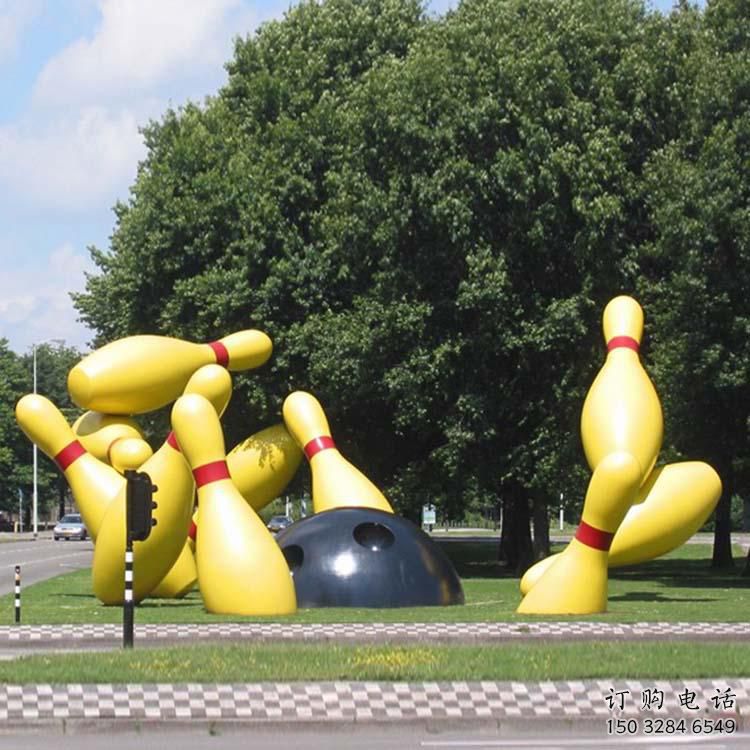 庭院保齡球雕塑廠家 草地小品 現(xiàn)代保齡球雕塑廠