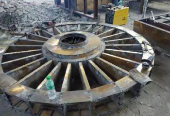 廣場水車雕塑廠家 公園廣場小品 現代不銹鋼水車雕塑廠