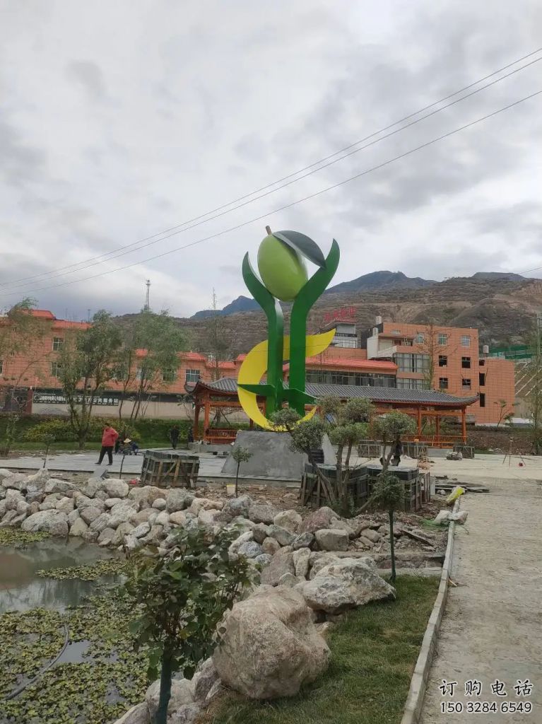 彩繪青果雕塑廠家 戶外大型擺件 街頭不銹鋼青果雕塑廠