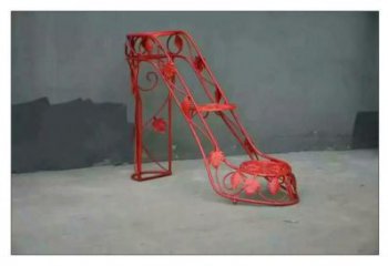 鏤空高跟鞋雕塑廠家 烤漆園林小品 幾何高跟鞋雕塑價格