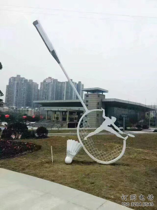 烤漆網(wǎng)球拍雕塑廠家 鋼管體育小品 戶外不銹鋼網(wǎng)球拍雕塑廠