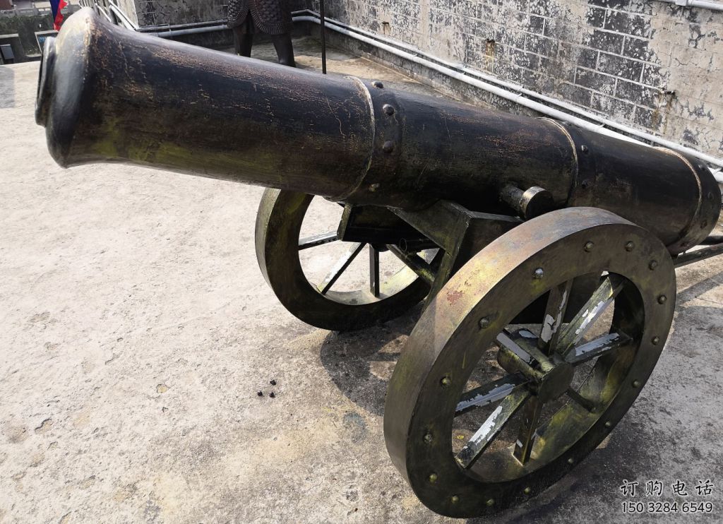 仿古炮雕塑廠家 草地小品 房地產炮雕塑廠