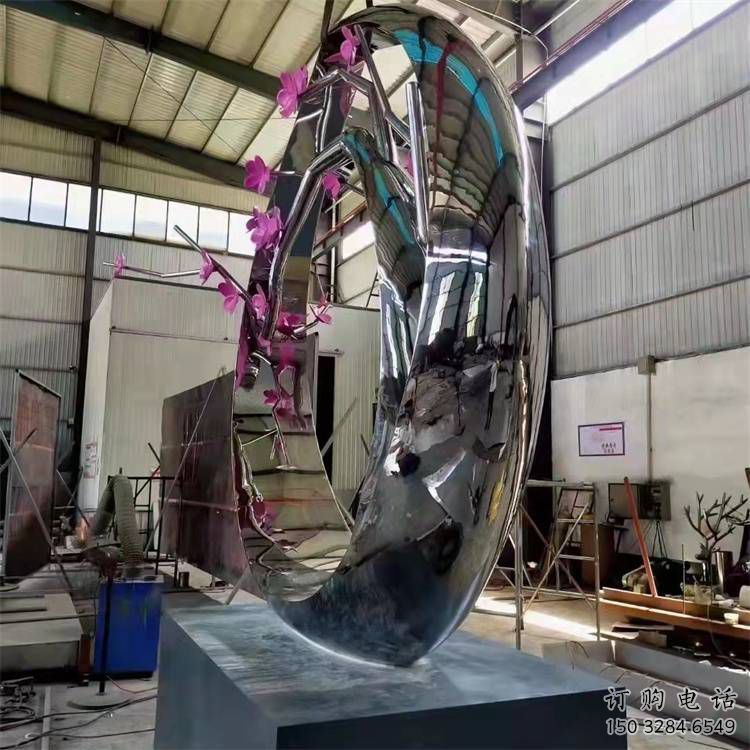 大型梅花雕塑廠家 鍛造小品 鏡面不銹鋼梅花雕塑廠