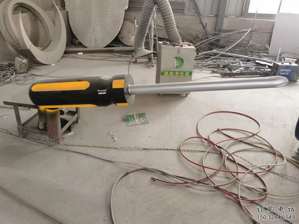 步行街剪刀雕塑廠家 游樂場小品 鑄造不銹鋼剪刀雕塑廠