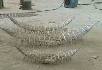 現(xiàn)代葉片雕塑廠家 大型別墅區(qū)擺件 鏤空不銹鋼葉片雕塑廠