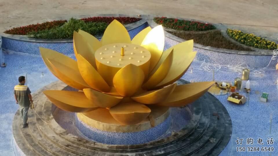 大型商場蓮花雕塑廠家 仿真擺件 烤漆不銹鋼蓮花雕塑廠