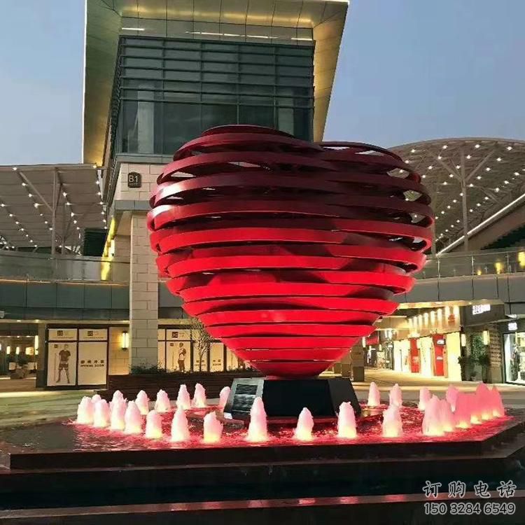 拉絲心形雕塑廠家 鏤空創意擺件 別墅區不銹鋼心形雕塑廠