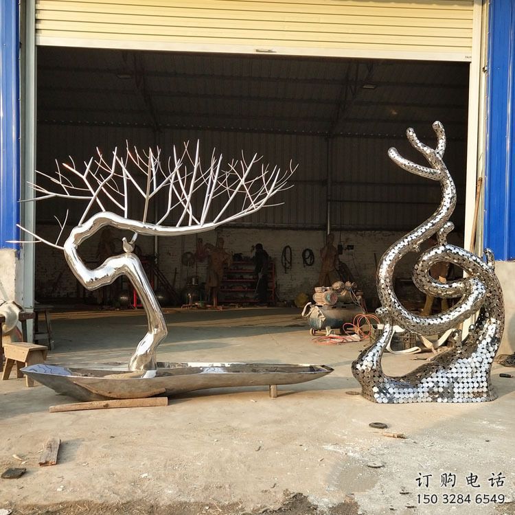 鍛造松樹雕塑廠家 公園仿真小品 戶外不銹鋼松樹雕塑價(jià)格