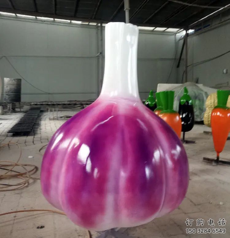 抽象大蒜雕塑廠家 仿真彩繪小品 廣場大蒜雕塑廠