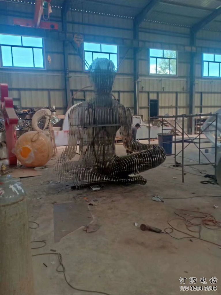 異形肖像雕塑廠家 公園小品  抽象不銹鋼肖像雕塑廠