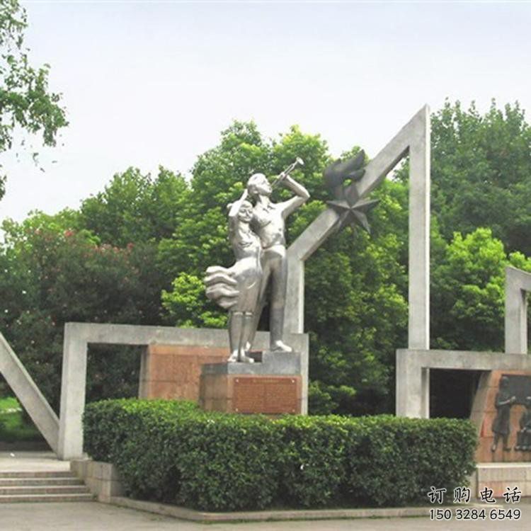 拉絲少先隊雕塑廠家  創意擺件 廣場不銹鋼少先隊雕塑廠