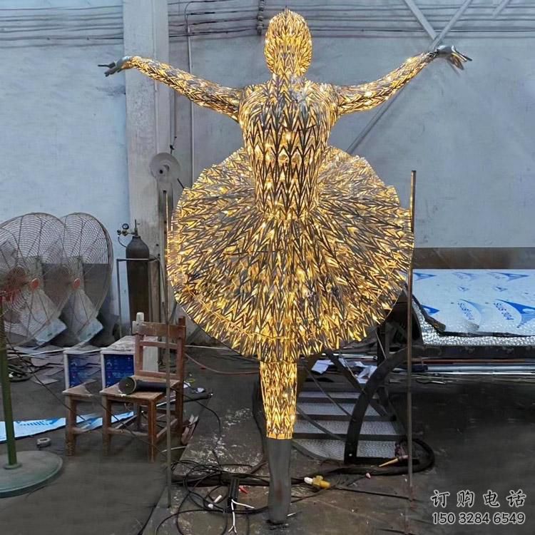 鏤空舞女雕塑廠(chǎng)家 園林小品  廣場(chǎng)不銹鋼舞女雕塑價(jià)格