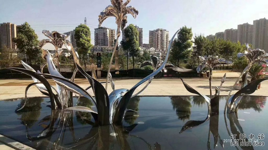 歐式玉蘭花雕塑廠家 抽象擺件  鏡面不銹鋼玉蘭花雕塑廠