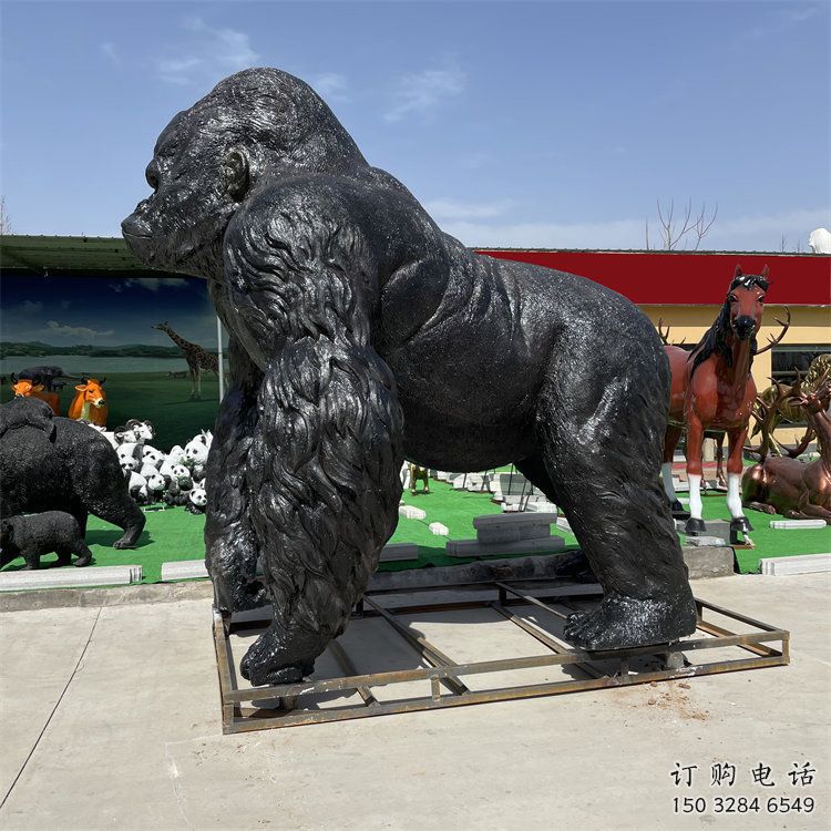 山西庭院猩猩雕塑，動物小品，烤漆仿古工藝