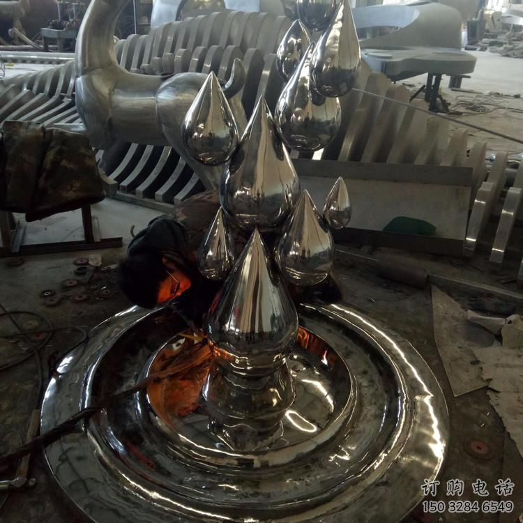 仿真水珠雕塑廠家 電鍍現代雕塑 水景雕塑