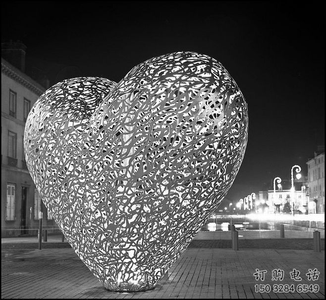 愛心鏤空雕塑廠家 創(chuàng)意企業(yè)雕塑 公園雕塑