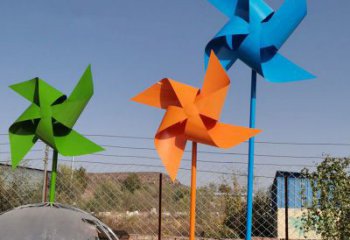 步行街風(fēng)車(chē)雕塑制作廠家 游樂(lè)場(chǎng)風(fēng)動(dòng)雕塑 鑄造旋轉(zhuǎn)雕塑