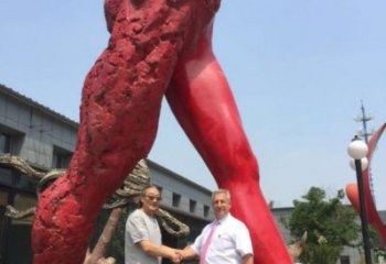 景觀人字雕塑選用，美陳雕塑，不銹鋼人字雕塑廠家展示