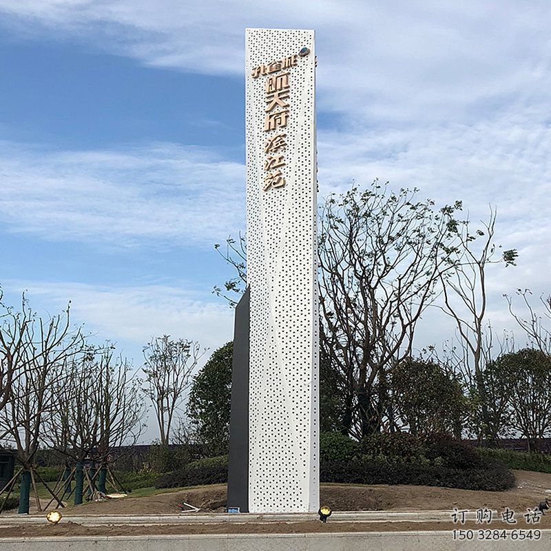鏤空工藝導向牌雕塑，不銹鋼鏤空工藝制作
