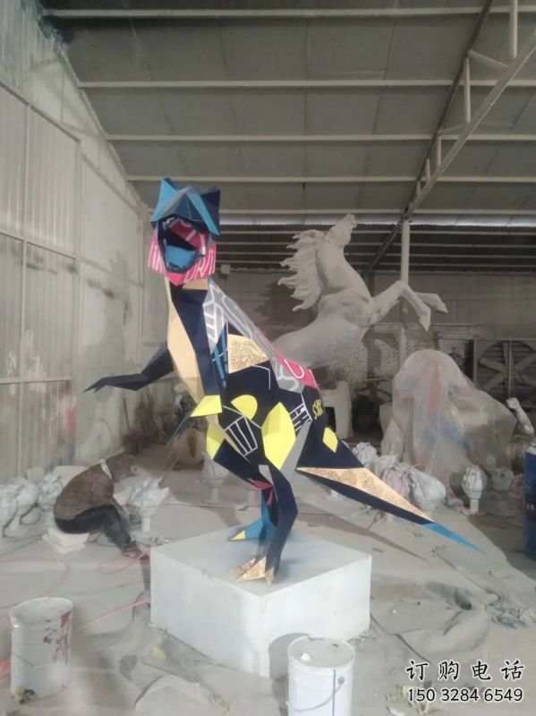 不銹鋼恐龍雕塑定價，街頭雕塑，烤漆恐龍雕塑廠家