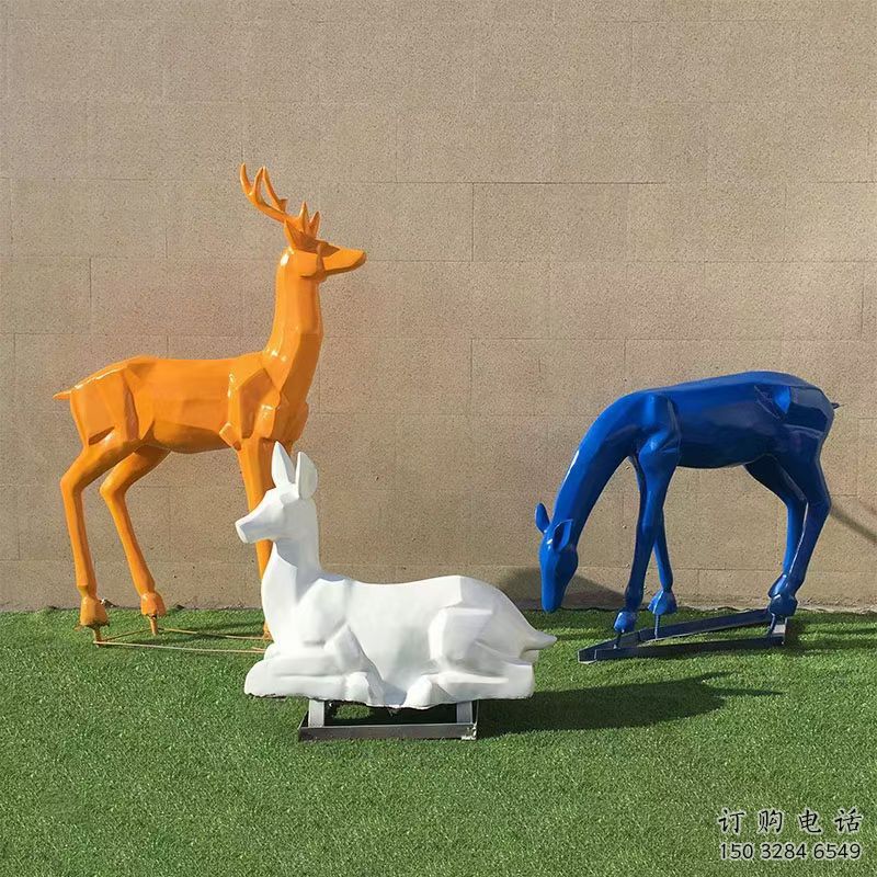 景觀小鹿雕塑制作，園林裝飾，烤漆小鹿雕塑批發