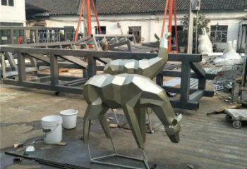 展示小鹿雕塑定制，小區(qū)雕塑，切面小鹿雕塑提供