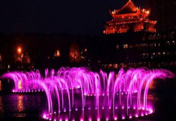 程控噴泉雕塑，高噴循環噴水方式設計