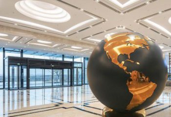 景觀地球雕塑優(yōu)選，酒店擺件，不銹鋼地球雕塑選定