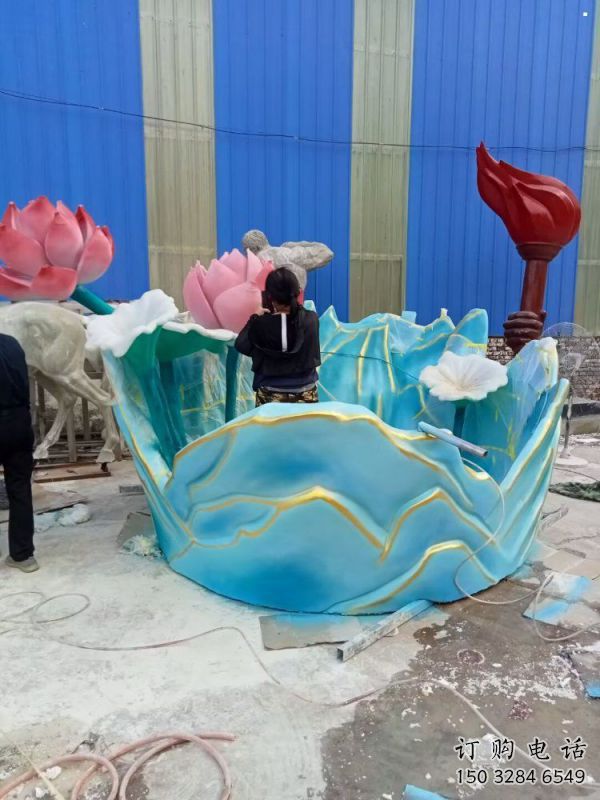 廣場荷花雕塑批發(fā)，廣場系列，仿真荷花雕塑廠家